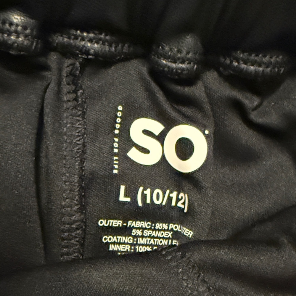 Adorable Black Faux Leather Mini Skort - Picture 3 of 4